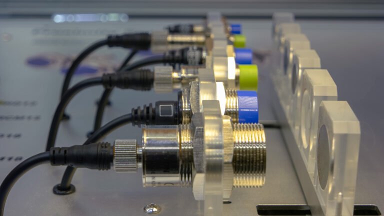 Four common types of proximity switches