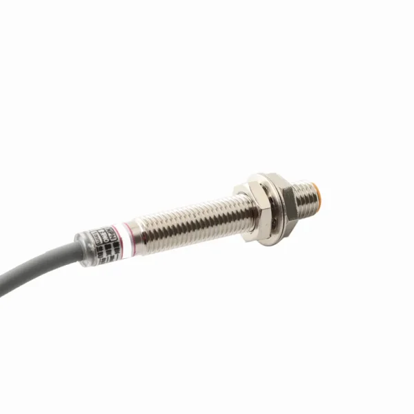 Proximity switch shielded M8 6