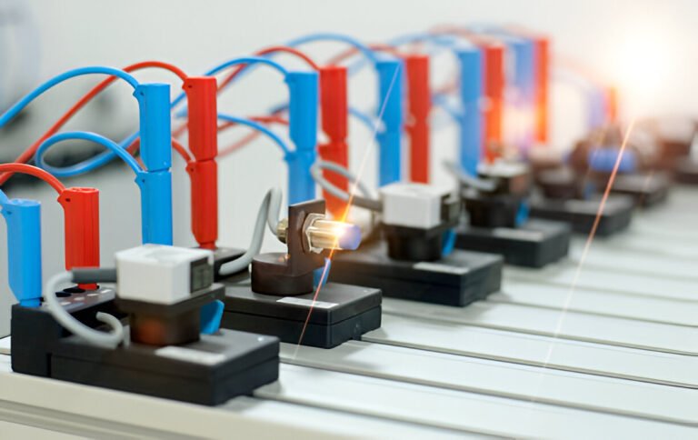 Proximity Switch Sensor 7 Key Tips to Choose the Right One