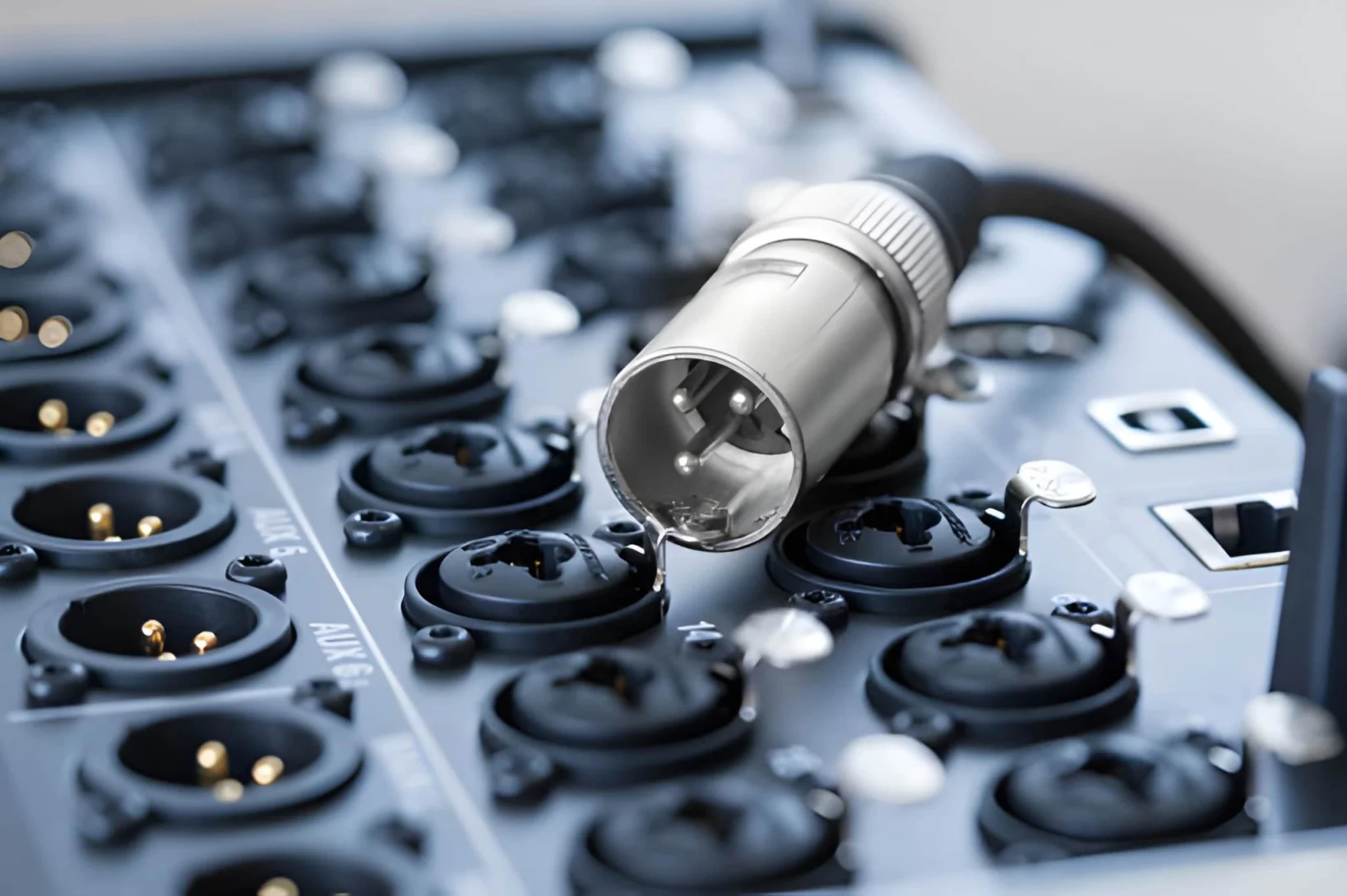 5 Pin Aviation Connector